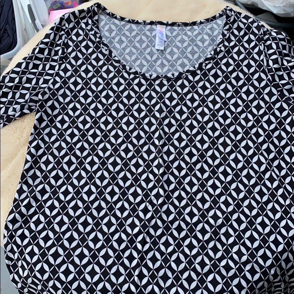 Flowy shirt